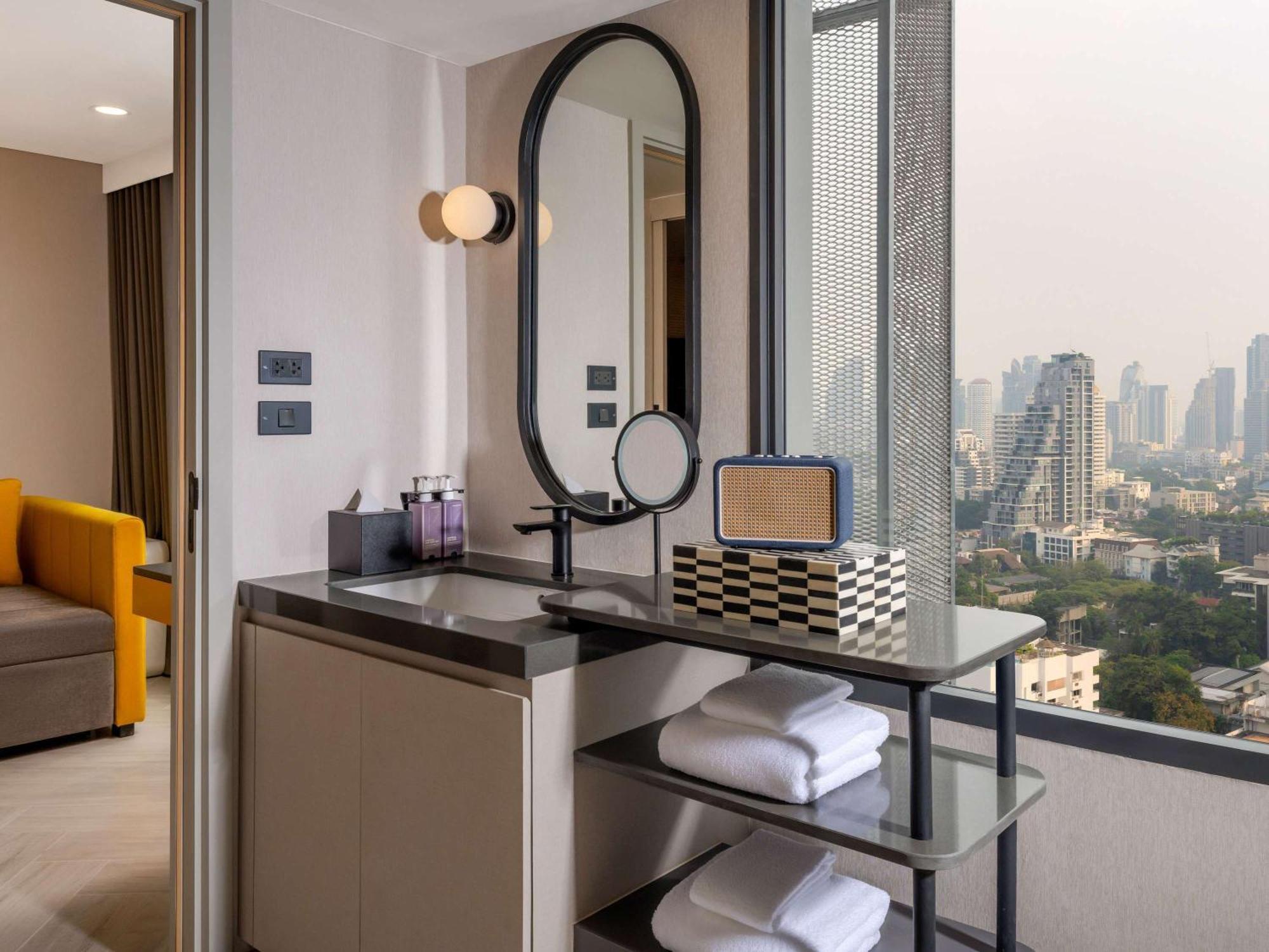 Tribe Living Bangkok Sukhumvit 39 By Accorhotels Luaran gambar